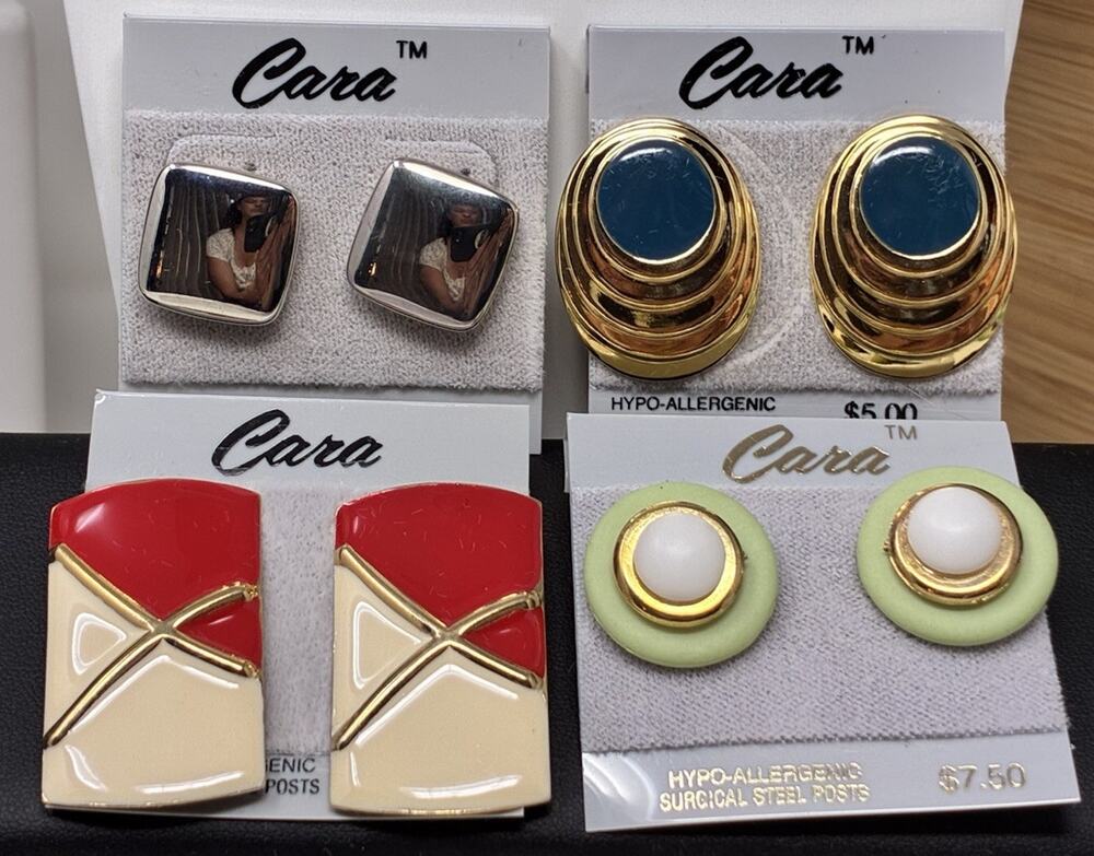 Lot Of 4 80’s New Old Stock Cara Surgical Steel Post Earrings Gold Green Disc